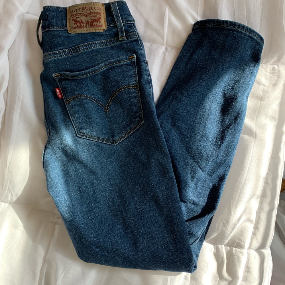 Levi’s 724 Skinny Jeans